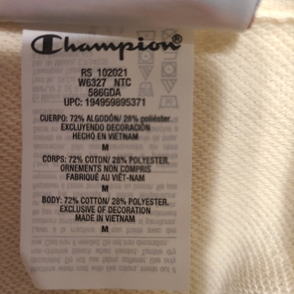 NWT Champion size M cream sweatshirt - Picture 8 of 8